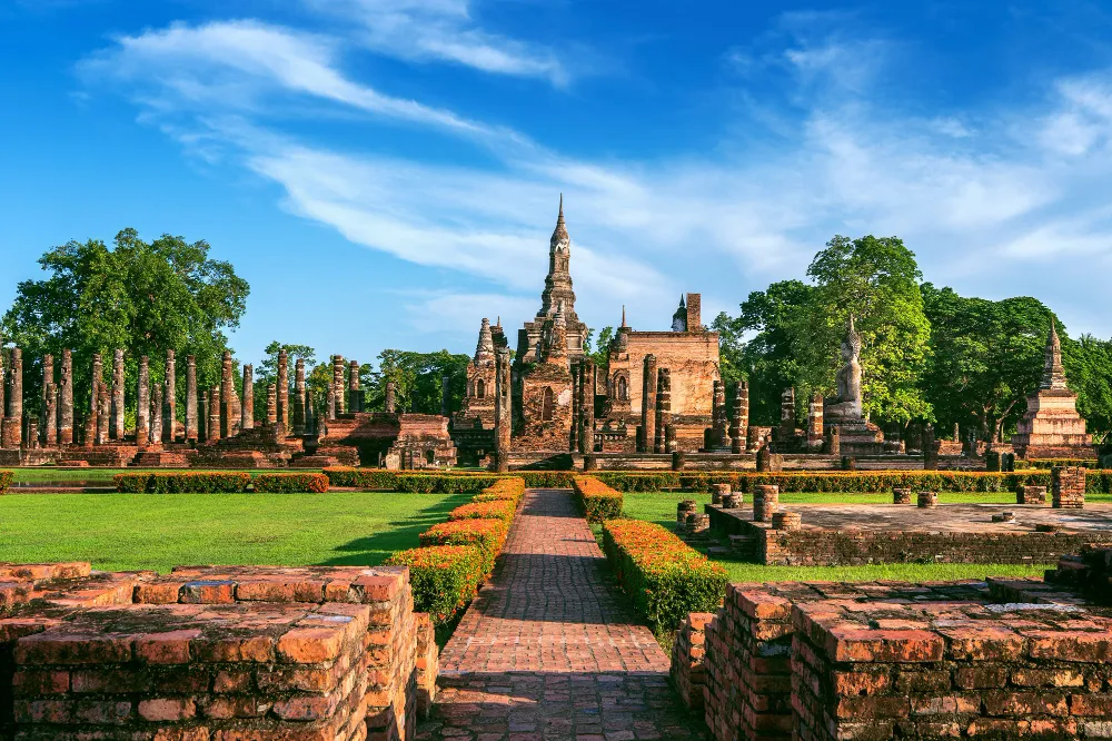 40 ที่เที่ยวสุโขทัย วัด ธรรมชาติและในเมืองน่าไป